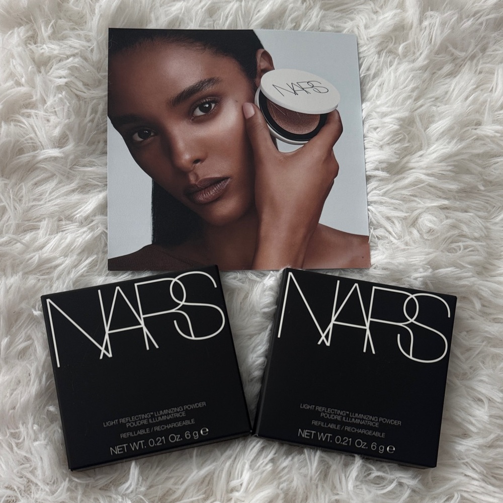 NARS Light Reflecting Luminizing Powder-new in box!